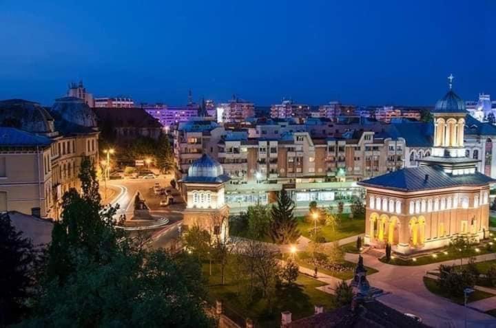 Sweet Homme Apartman Craiova Kültér fotó