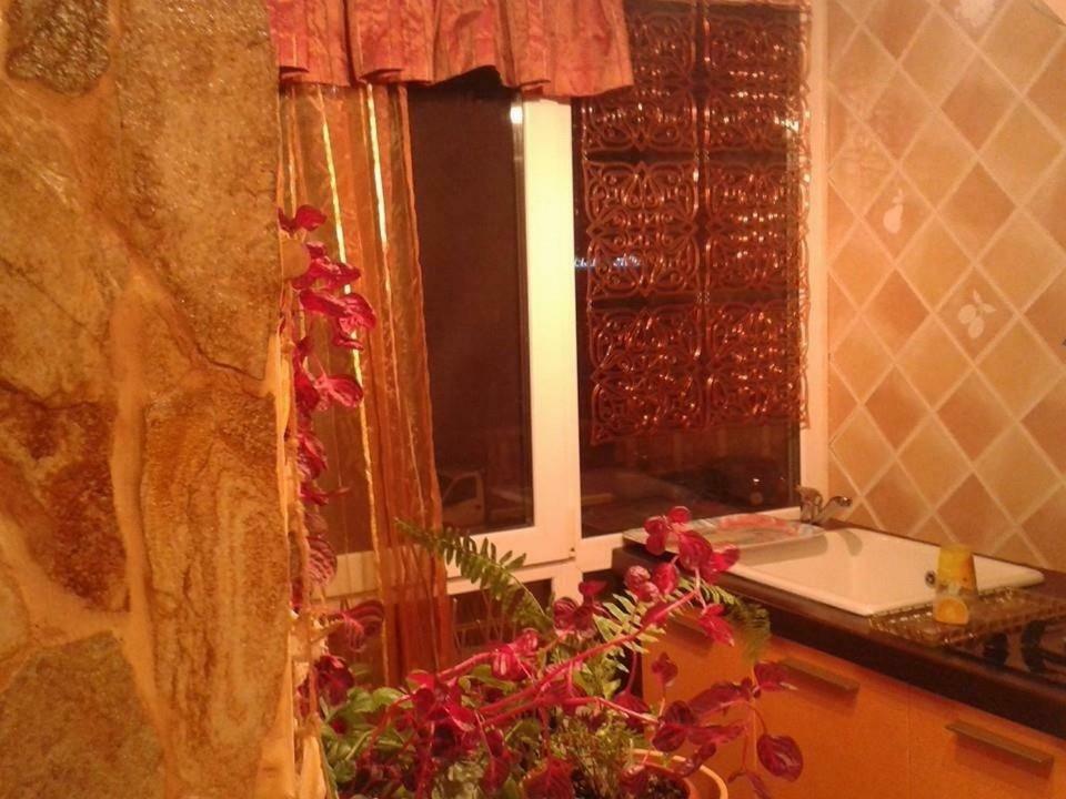 Sweet Homme Apartman Craiova Kültér fotó